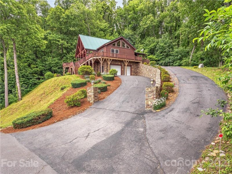 Property image 2 at 43 Stone Hill Trail, Maggie Valley, NC 28751