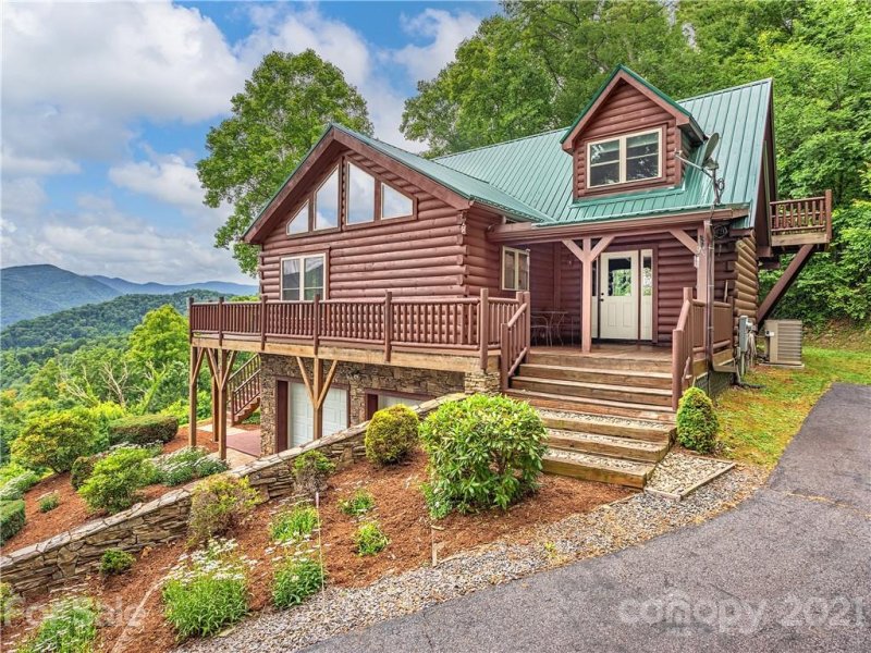 Property image 3 at 43 Stone Hill Trail, Maggie Valley, NC 28751