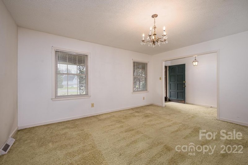 Property image 5 at 124 Starcrest Drive, Stanley, NC 28164