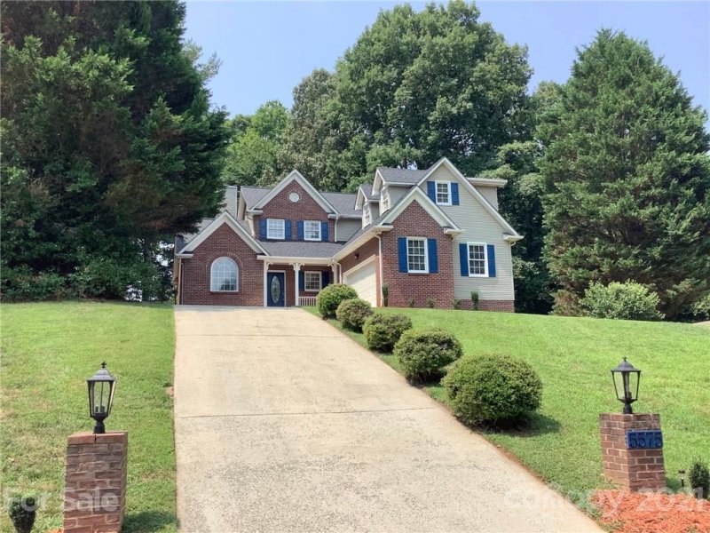 Property image 2 at 5575 Ashley Court, Hickory, NC 28601