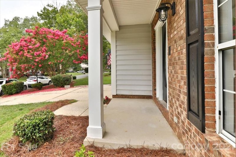 Property image 3 at 3516 Mallard Cove Court, Charlotte, NC 28269