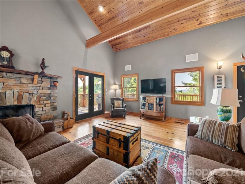 Property image 5 at 373 Lynn Crest Drive, Brevard, NC 28712