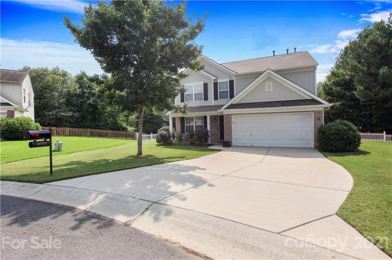Property image 3 at 4707 Hannah Drive, Rock Hill, SC 29732