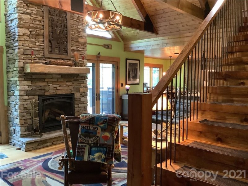 Property image 5 at 15 Acadia Drive, Asheville, NC 28806