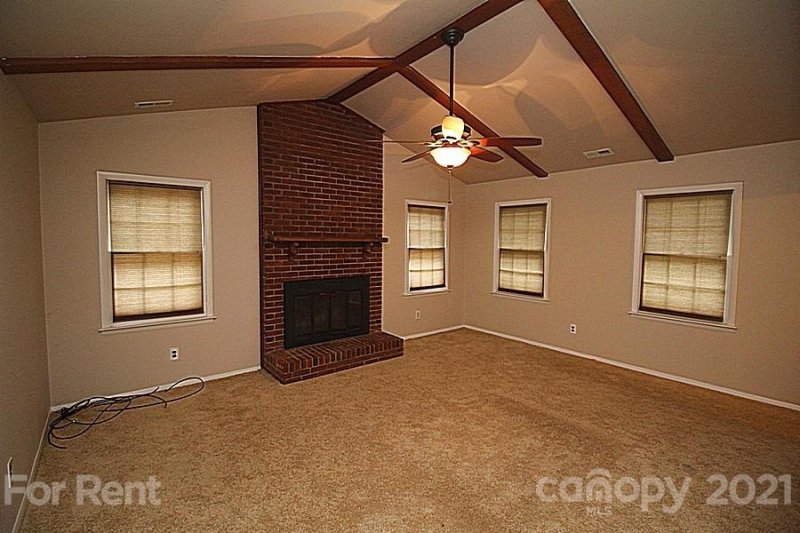 Property image 4 at 7152 Powder Mill Place, Charlotte, NC 28277