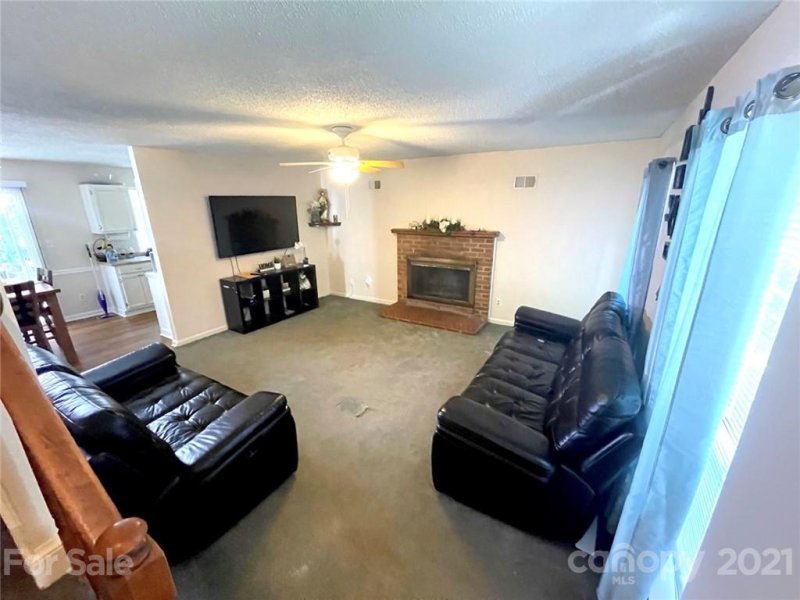 Property image 5 at 8345 Houndstooth Drive, Charlotte, NC 28227