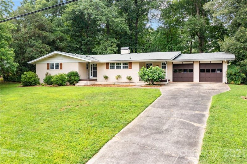 Property image 2 at 301 Garrison Drive, Albemarle, NC 28001