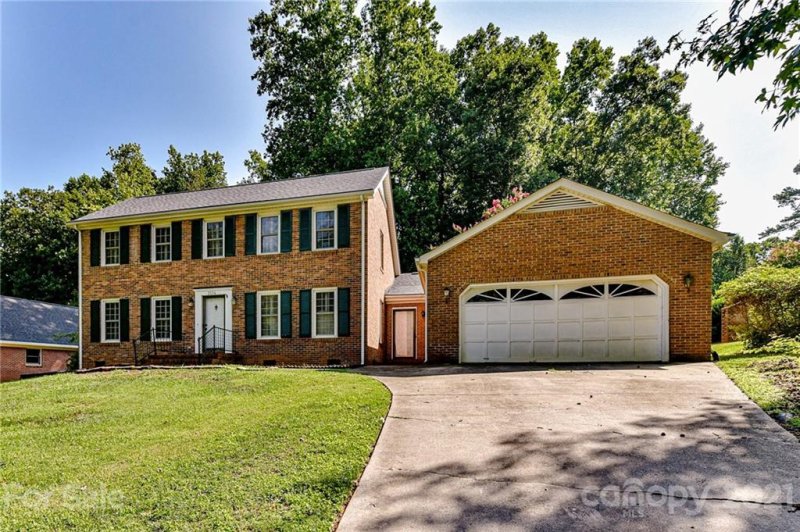 Property image 2 at 2534 Monticello Drive, Gastonia, NC 28056