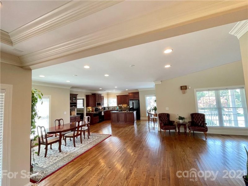 Property image 5 at 185 Hickory Hill Road, Mooresville, NC 28117