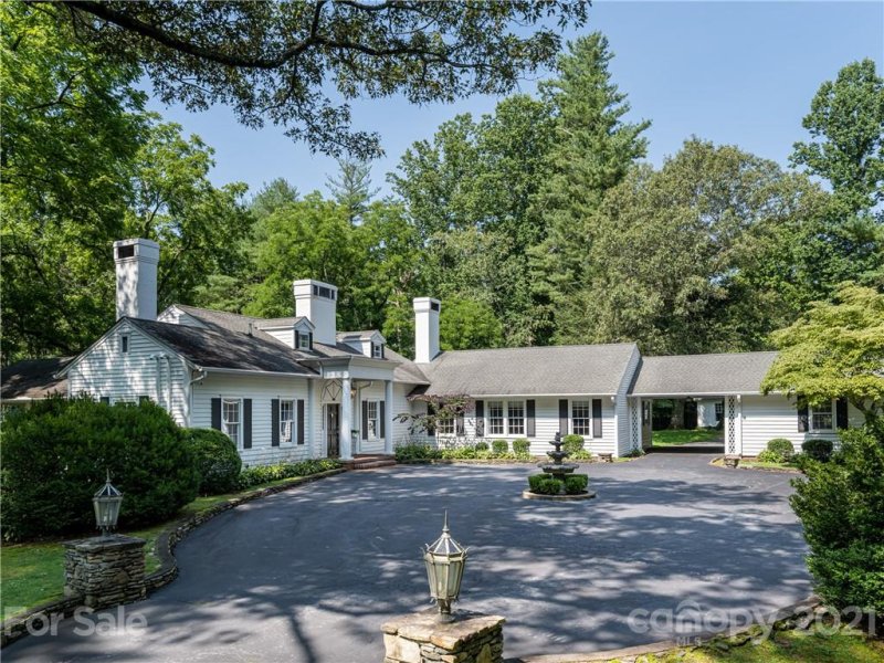 101 Stonebridge Drive