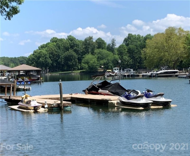 Property image 3 at 19819 Stough Farm Road, Cornelius, NC 28031