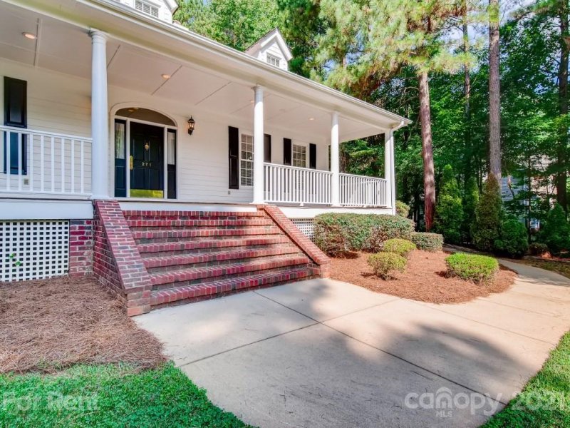 Property image 4 at 271 Beaten Path Road, Mooresville, NC 28117