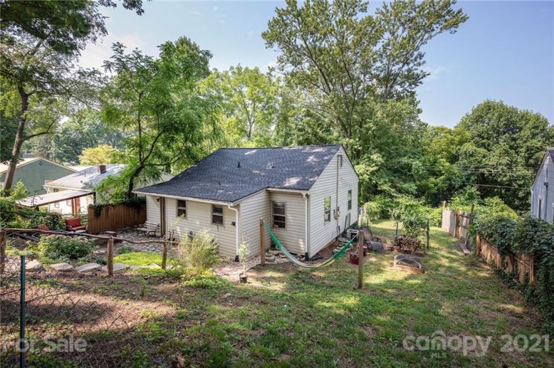 Property image 2 at 65 Dellwood Street, Asheville, NC 28806