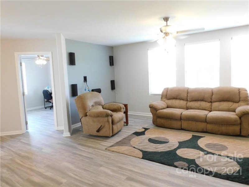 Property image 2 at 105 Tanager Drive, York, SC 29745
