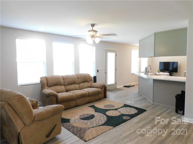 Property image 5 at 105 Tanager Drive, York, SC 29745