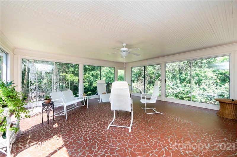 Property image 4 at 3752 Larkston Drive, Charlotte, NC 28226