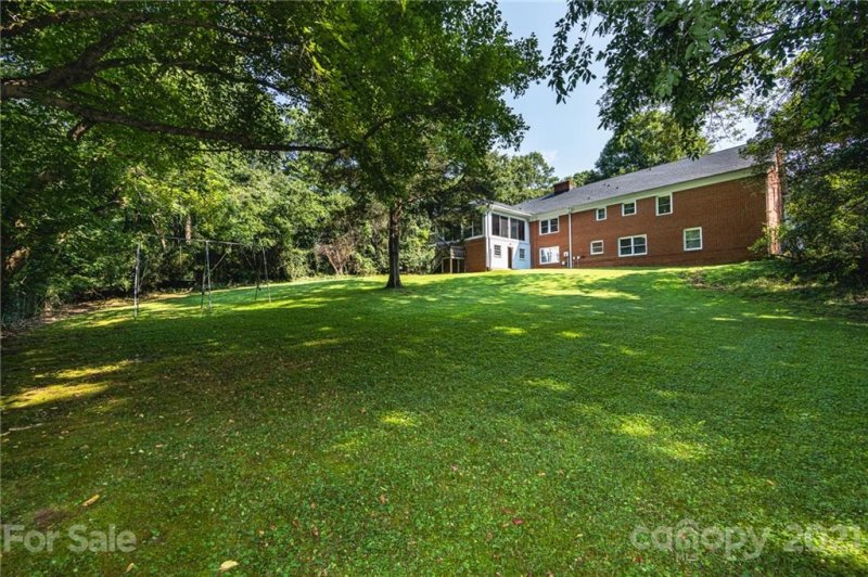 Property image 5 at 3752 Larkston Drive, Charlotte, NC 28226
