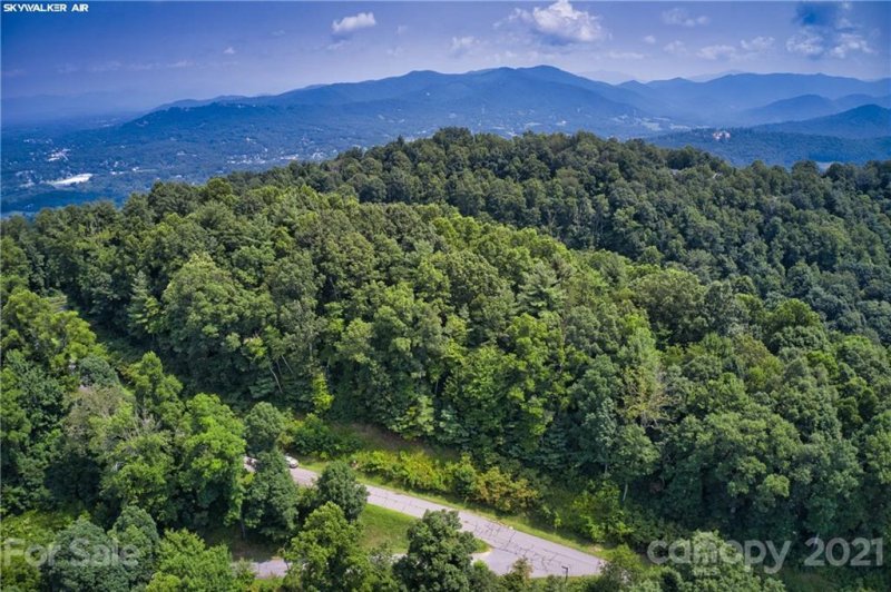 Property image 4 at 99999 Starling Pass, Asheville, NC 28804