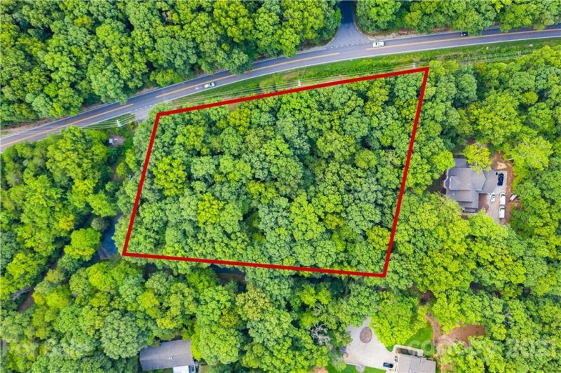 Property image 2 at 1 Viking Drive, Waxhaw, NC 28173