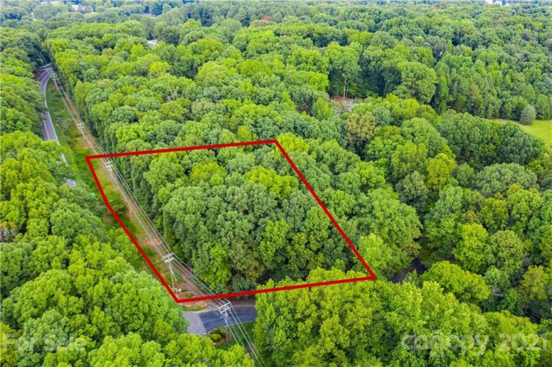 Property image 4 at 1 Viking Drive, Waxhaw, NC 28173