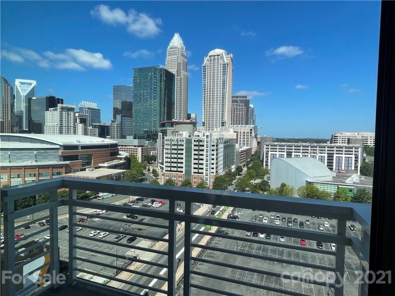 Property image 4 at 505 E 6th Street, Charlotte, NC 28202