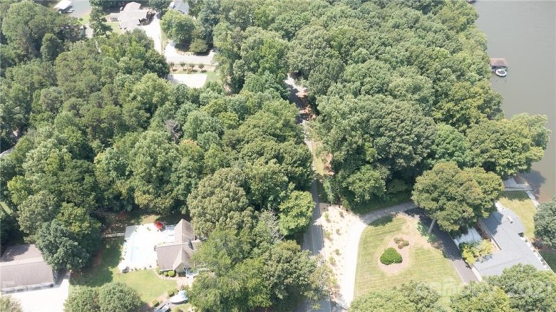 Property image 3 at 17 Shady Cove Road, Troutman, NC 28166