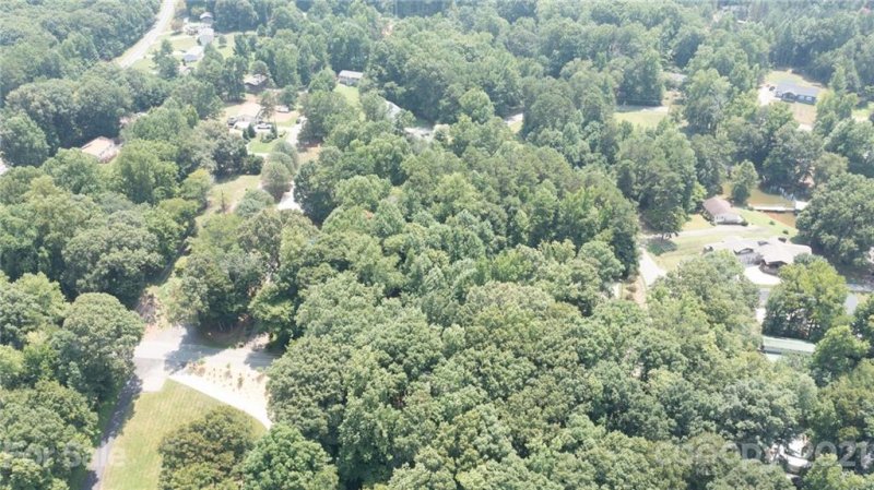 Property image 5 at 17 Shady Cove Road, Troutman, NC 28166