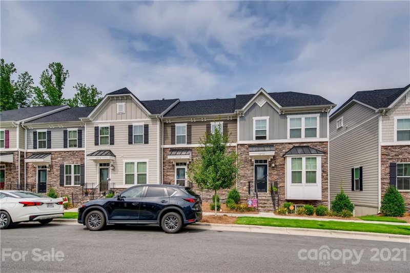 Property image 3 at 12730 Glowing Peak Road, Huntersville, NC 28078