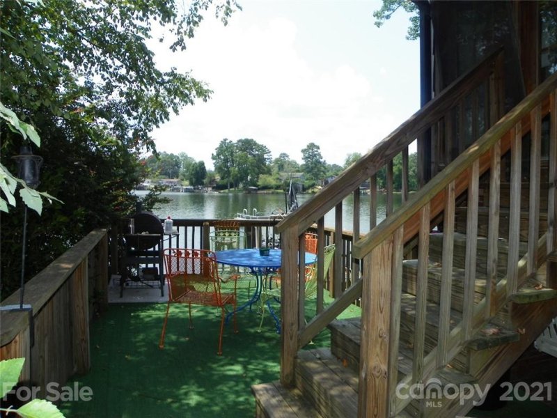 Property image 4 at 588 Pinehaven Drive, New London, NC 28127