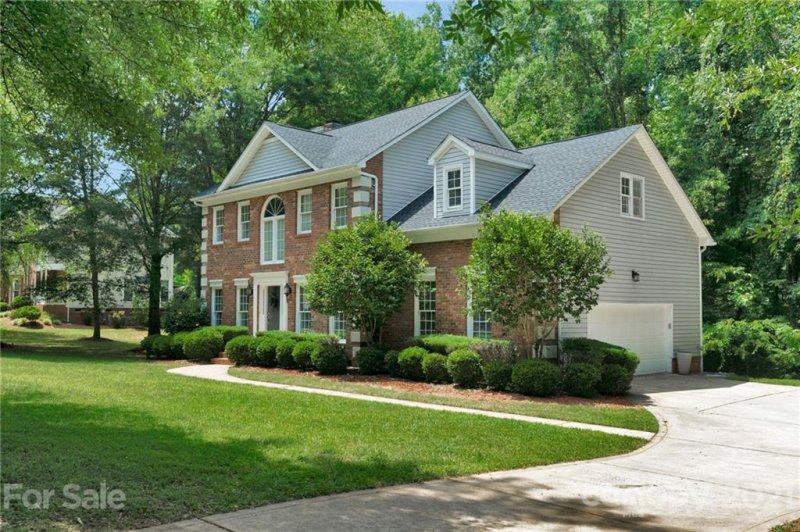 Property image 3 at 551 Dovefield Drive, Indian Trail, NC 28079
