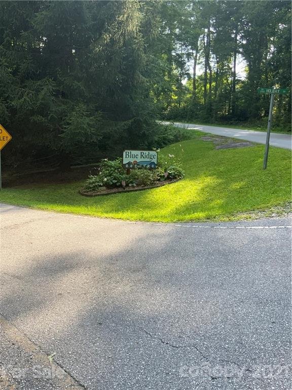 Property image 3 at 1400 Holiday Drive, Hendersonville, NC 28739