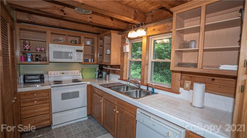 Property image 4 at 181 Laurel Valley Drive, Marion, NC 28752