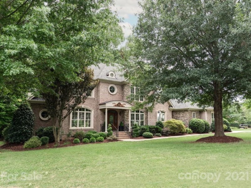 Property image 3 at 425 Gladelynn Way, Waxhaw, NC 28173