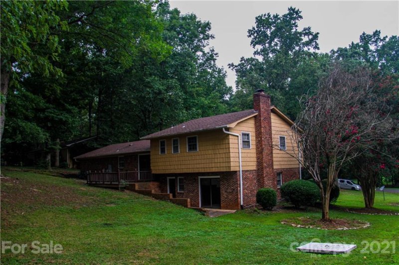 Property image 5 at 1024 Cumberland Drive, Shelby, NC 28150