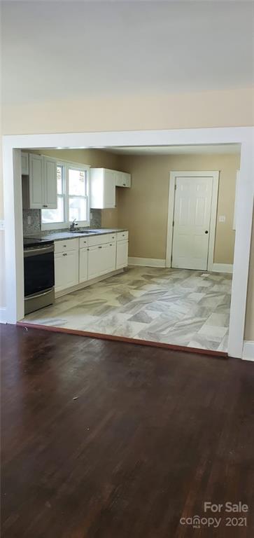 Property image 2 at 609 W Garrison Boulevard, Gastonia, NC 28052