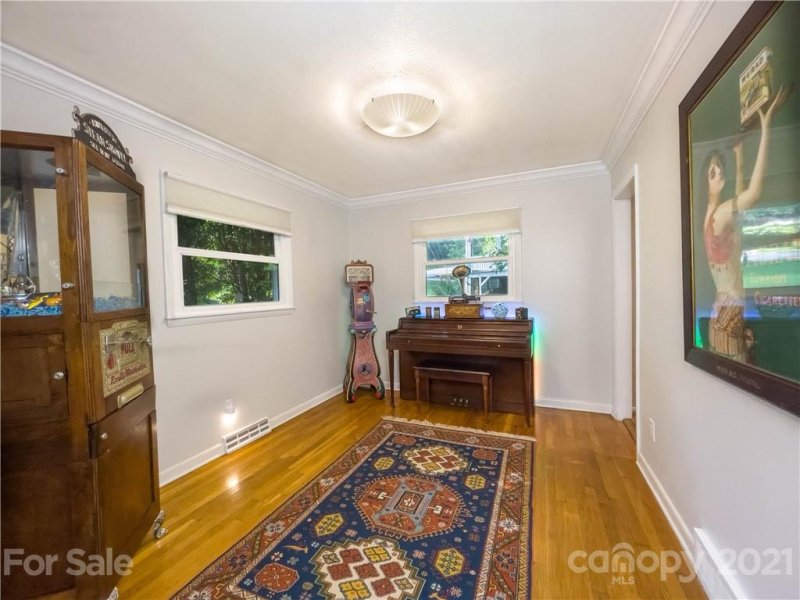 Property image 5 at 315 Country Club Road, Asheville, NC 28804