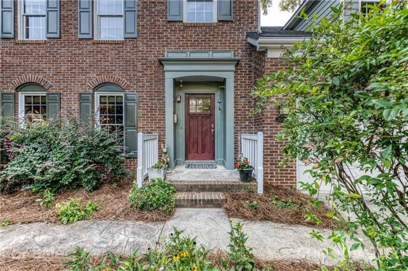 Property image 2 at 20720 Willow Pond Road, Cornelius, NC 28031