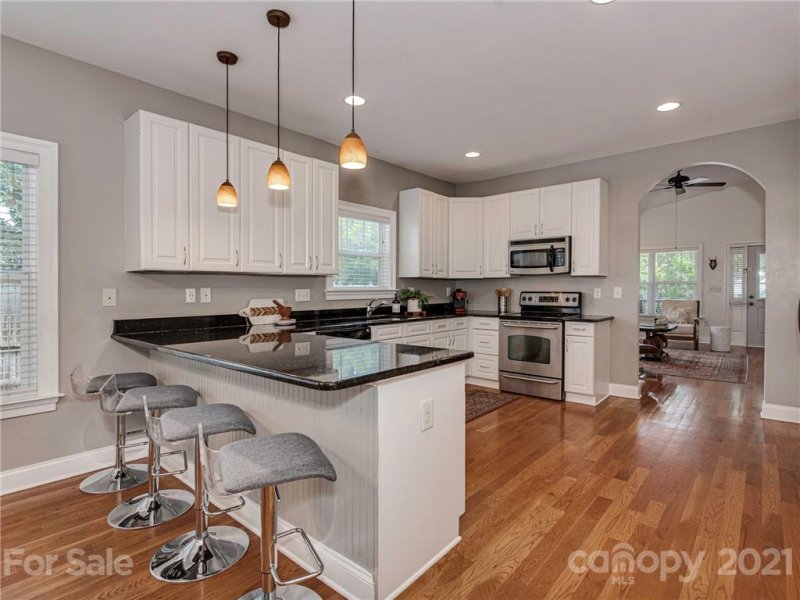 Property image 5 at 509 Sylvania Avenue, Charlotte, NC 28206