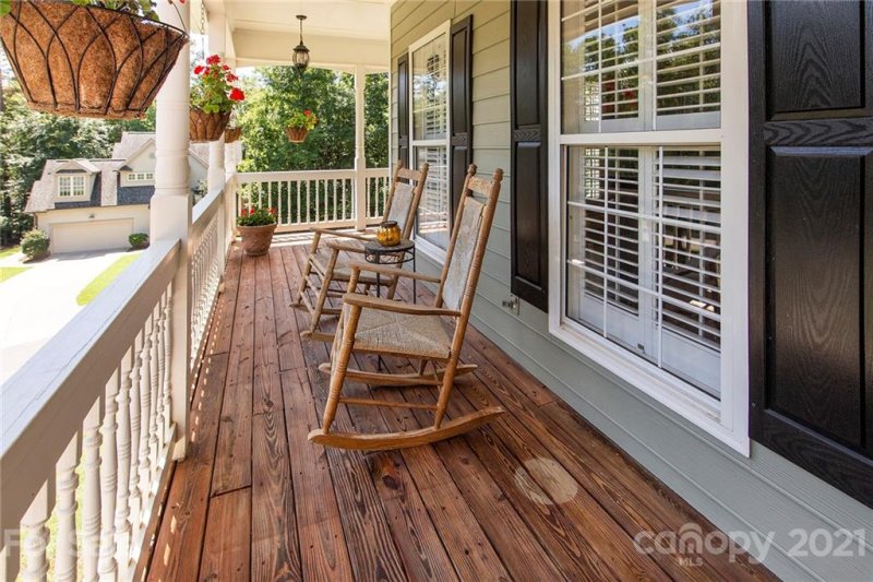 Property image 3 at 10210 Hanging Moss Trail, Mint Hill, NC 28227