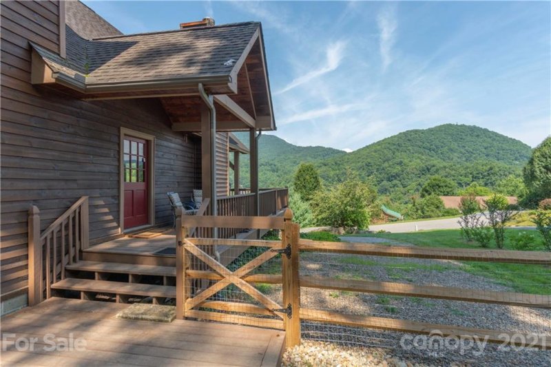 Property image 2 at 174 Tanner Trail, Waynesville, NC 28785