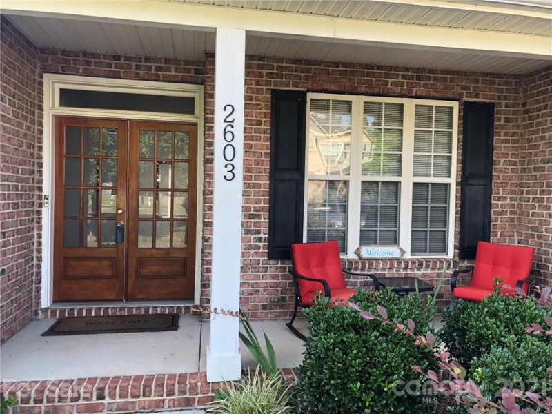 Property image 2 at 2603 Woodsorrel Lane, Charlotte, NC 28213