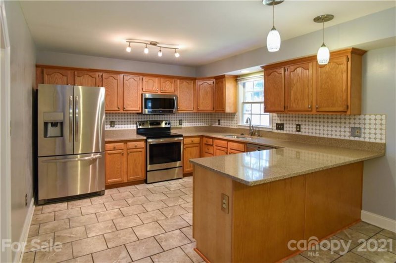 Property image 3 at 47 Royal Oaks Road, Arden, NC 28704