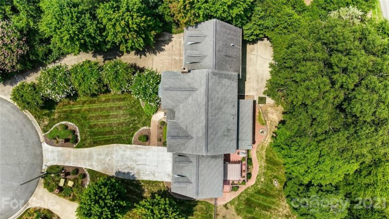 Property image 5 at 250 Retriever Court, Concord, NC 28025