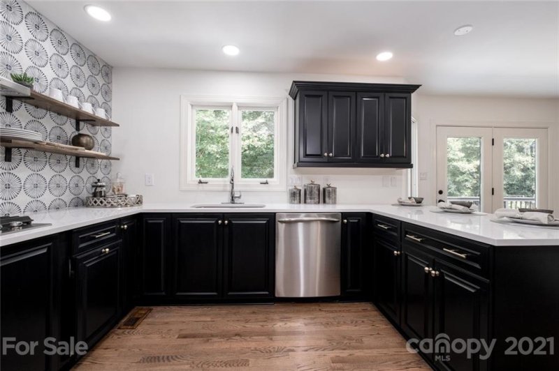 Property image 4 at 6501 Colston Court, Charlotte, NC 28210