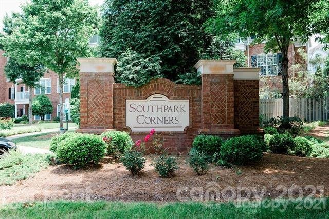 Property image 2 at 3264 Margellina Drive, Charlotte, NC 28210