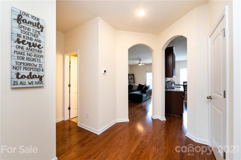 Property image 3 at 6347 Prosperity Church Road, Charlotte, NC 28269