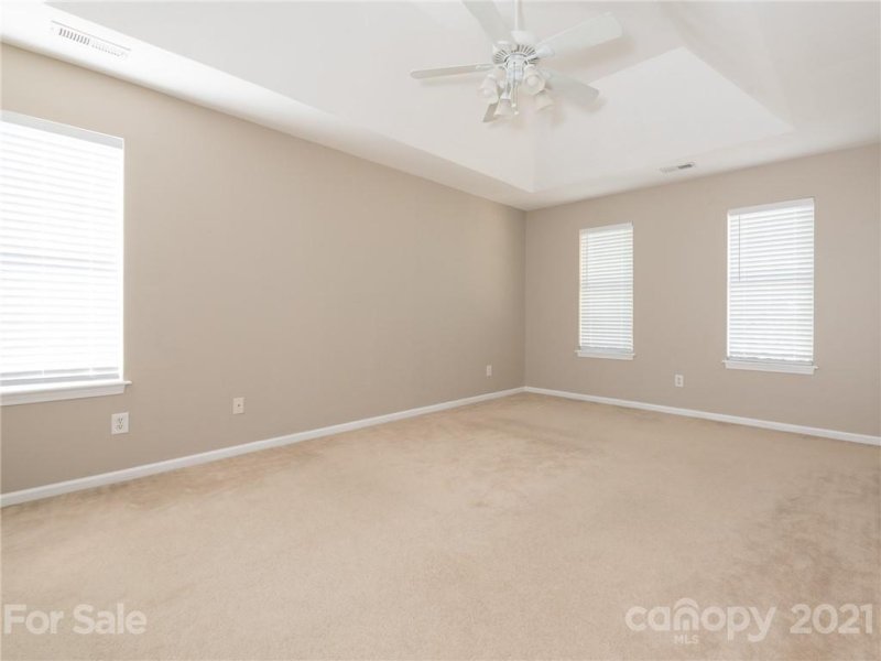 Property image 4 at 14031 Southbridge Forest Drive, Charlotte, NC 28273