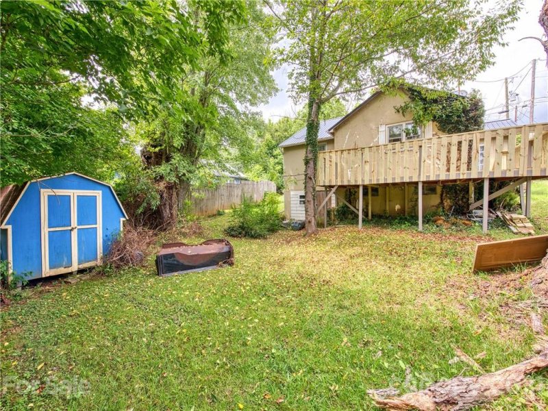 Property image 3 at 301 Painter Street, Canton, NC 28721