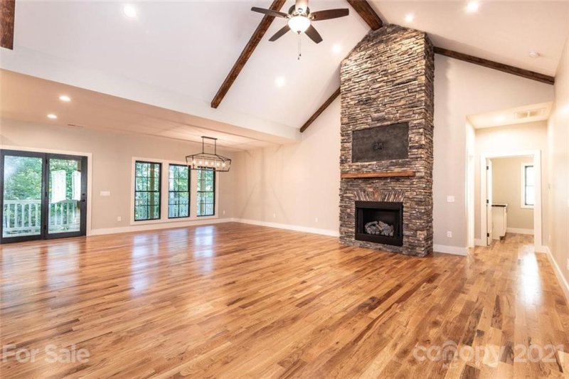 Property image 3 at 309 Sassafras Court, Lenoir, NC 28645