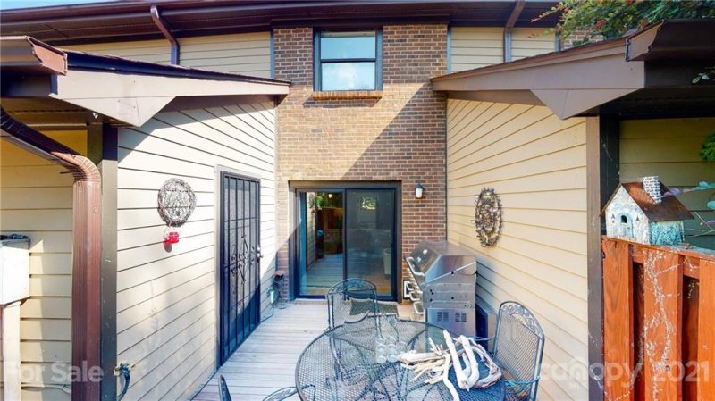 Property image 2 at 16 Spears Avenue, Asheville, NC 28801